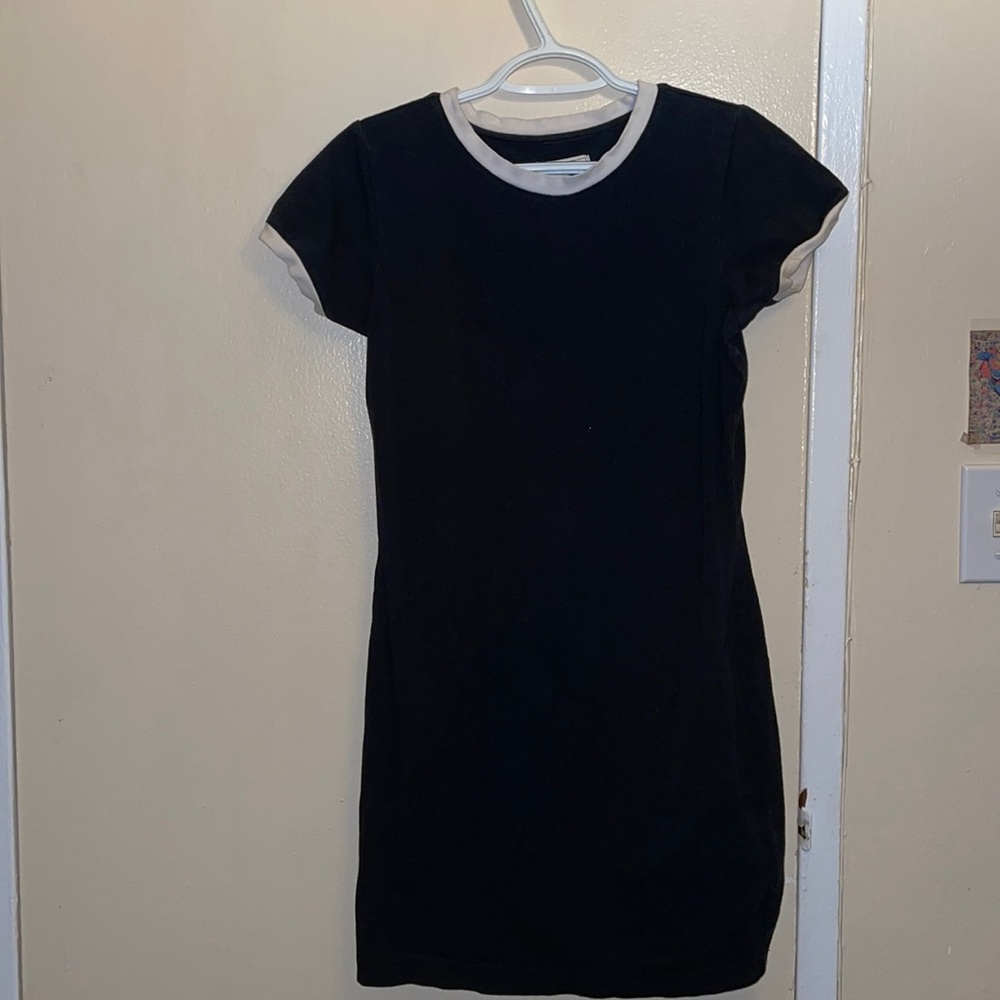 T-shirt dress, black with white trim